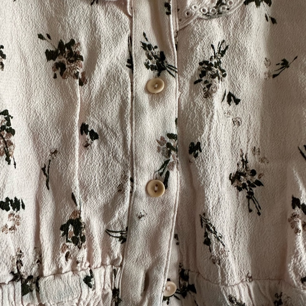 🍋 Aritzia Sunday Best Marisole floral top lace and ruffles size Xxs - Picture 10 of 16